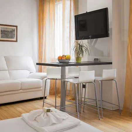 Apartment Flats4rent Dimora Arena